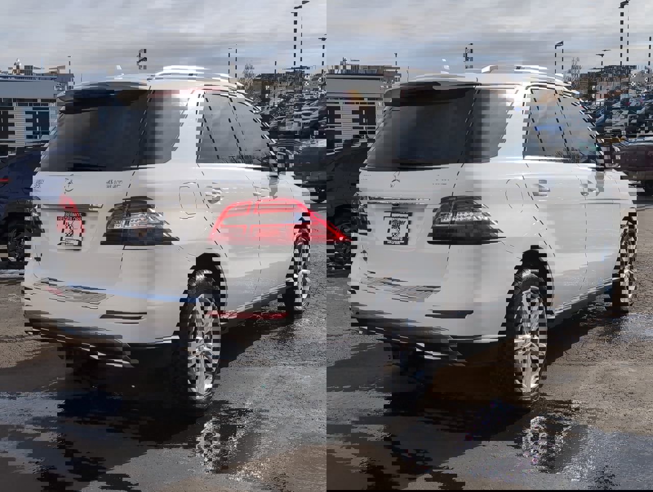 Used 2015 Mercedes-Benz ML 350 4MATIC image 7