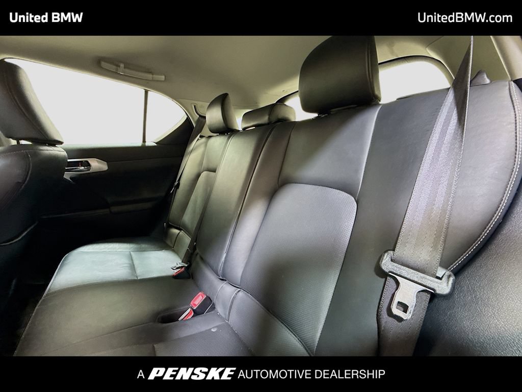 Used 2012 Lexus CT 200h Premium w/ Leather Pkg FWD image 13