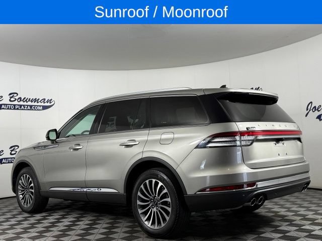 Used 2023 Lincoln Aviator AWD w/ Premium Package image 9