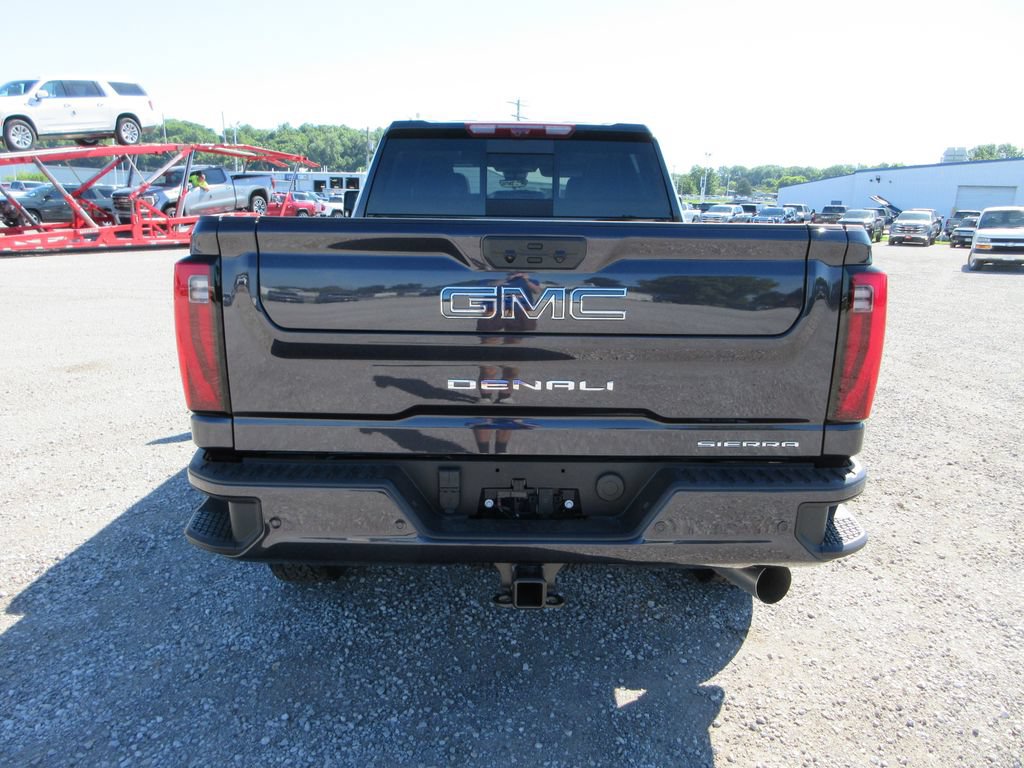 New 2026 GMC Sierra 2500 Denali Ultimate AWD/4WD image 6