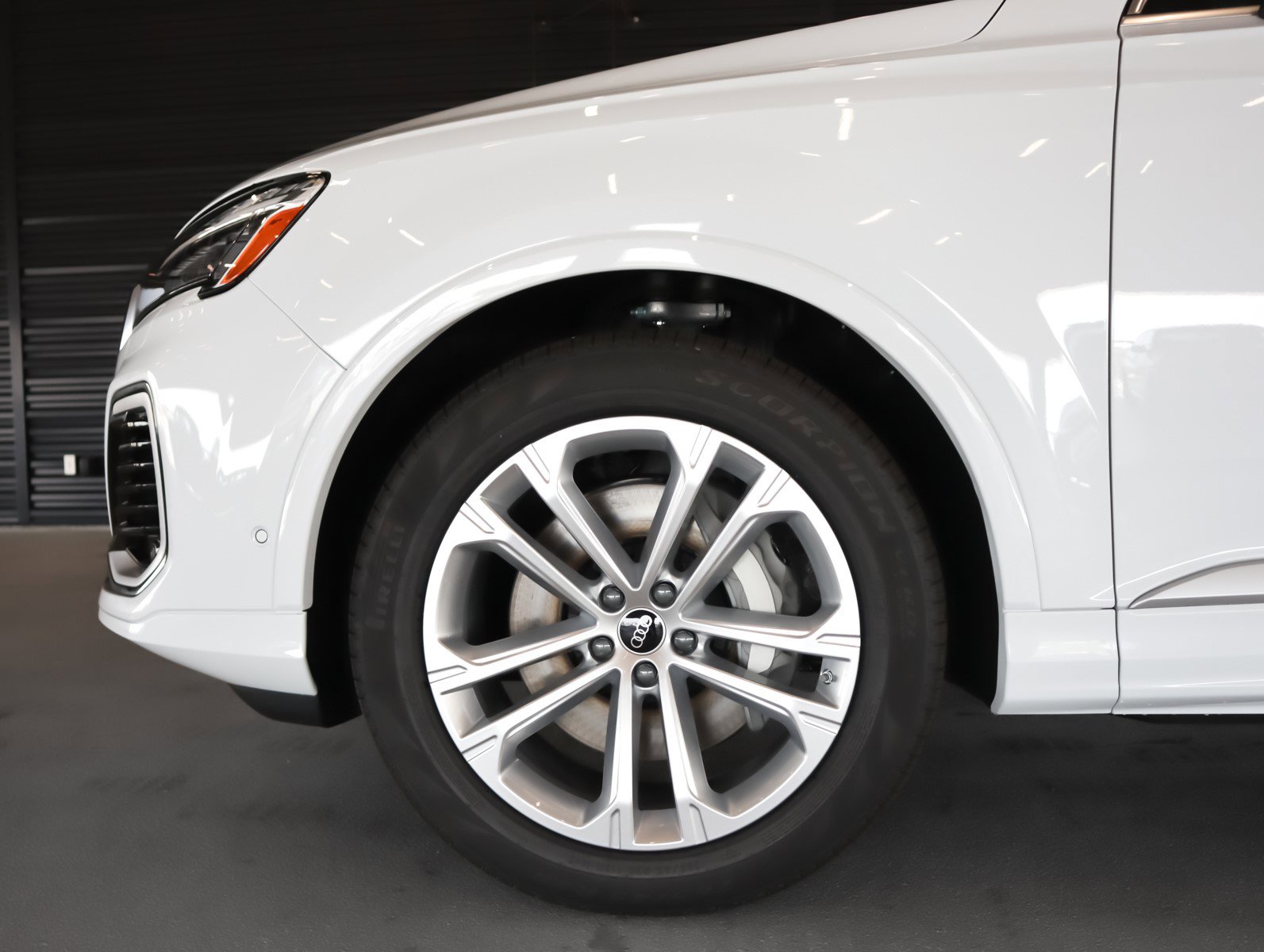 New 2025 Audi Q7 3.0T Prestige image 5