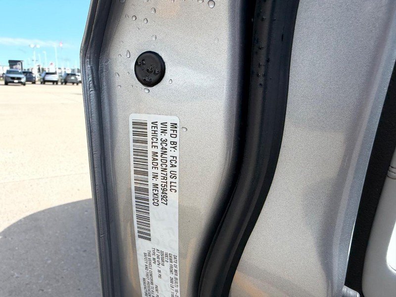 Used 2024 Jeep Compass Limited AWD/4WD image 21