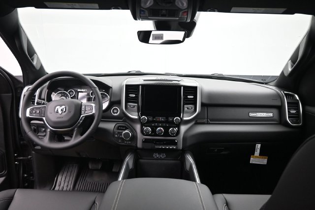 New 2027 RAM 1500 4x4 Crew Cab image 25