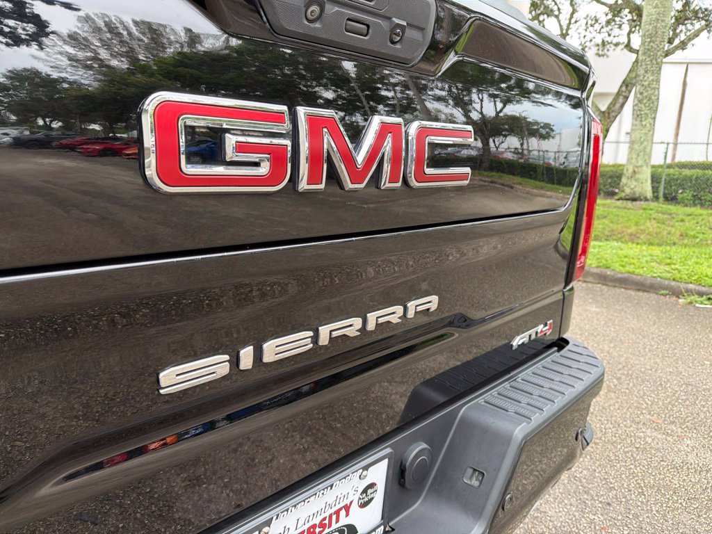 Used 2021 GMC Sierra 1500 AT4 w/ AT4 Premium Package AWD/4WD image 25
