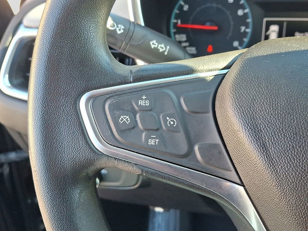 Used 2018 Chevrolet Equinox LS image 21