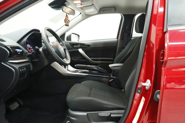 Used 2024 Mitsubishi Eclipse Cross LE AWD/4WD image 7