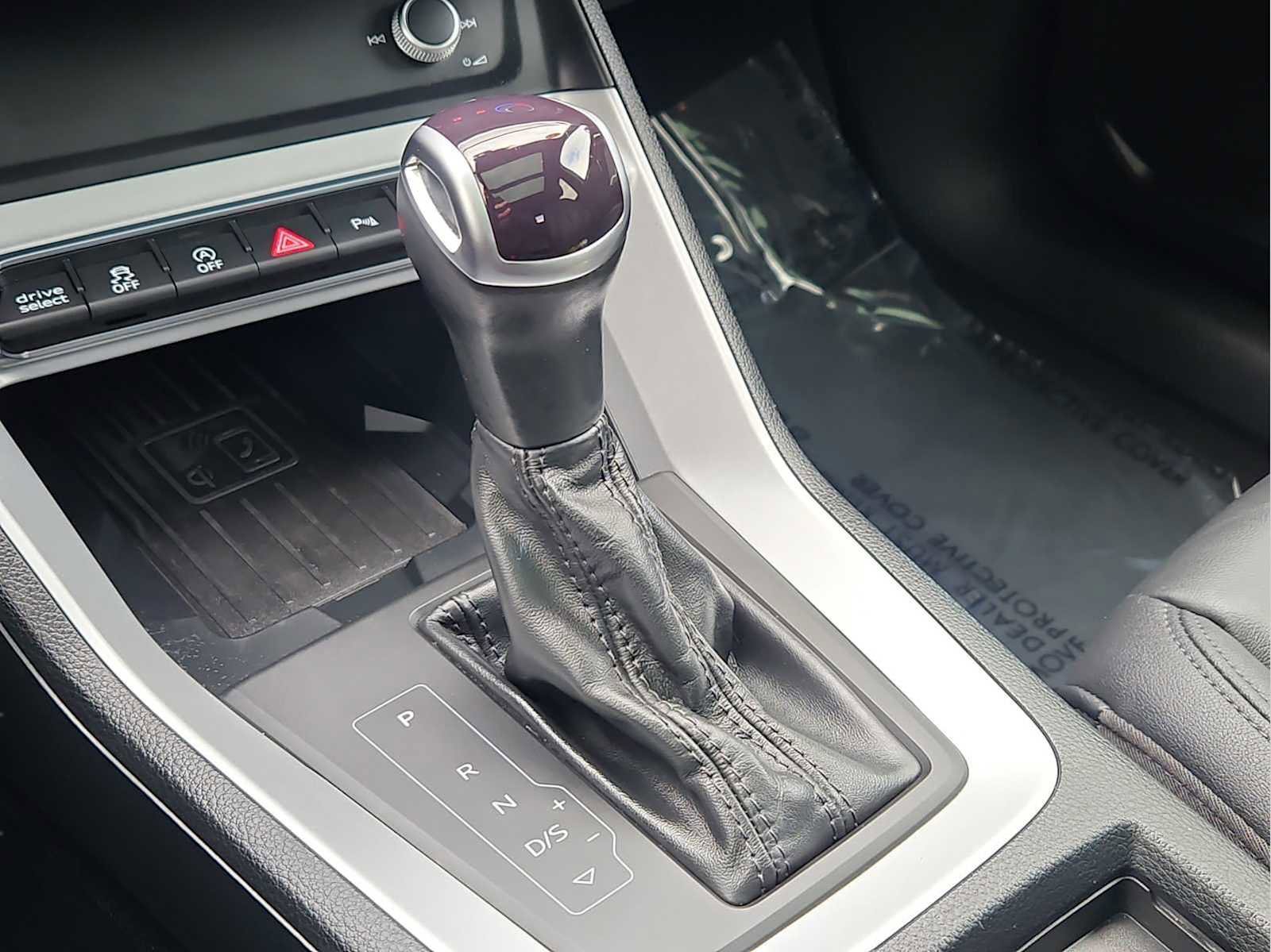 Used 2023 Audi Q3 2.0T Premium Plus AWD/4WD image 29