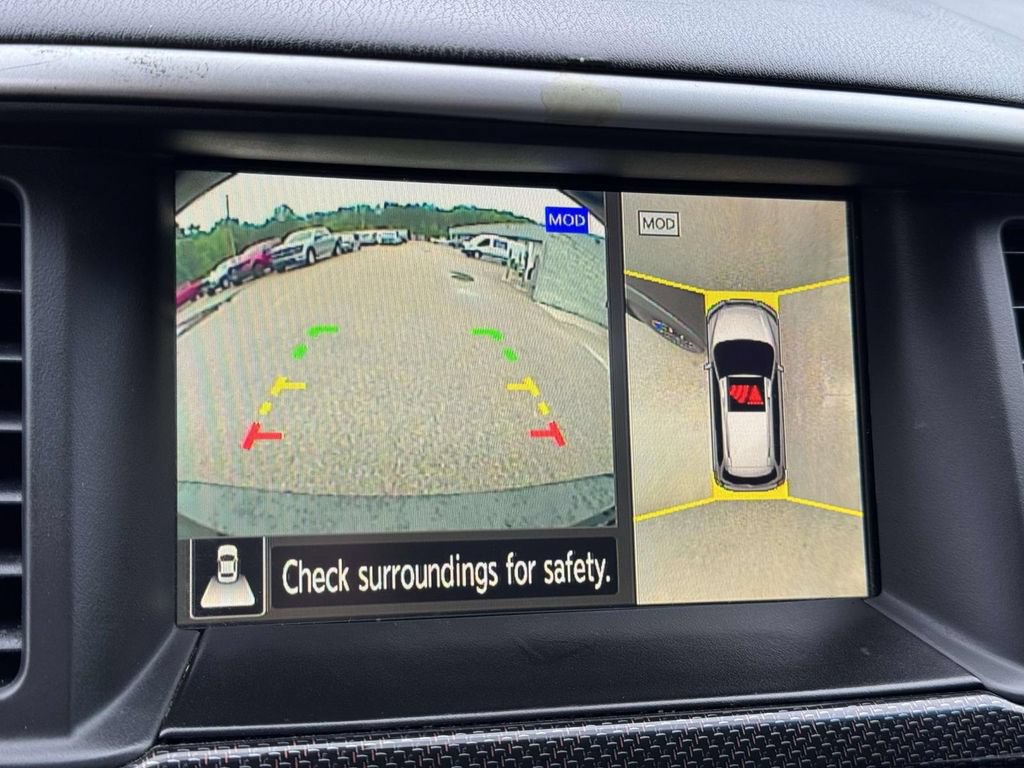Used 2020 Nissan Pathfinder SL AWD/4WD image 4
