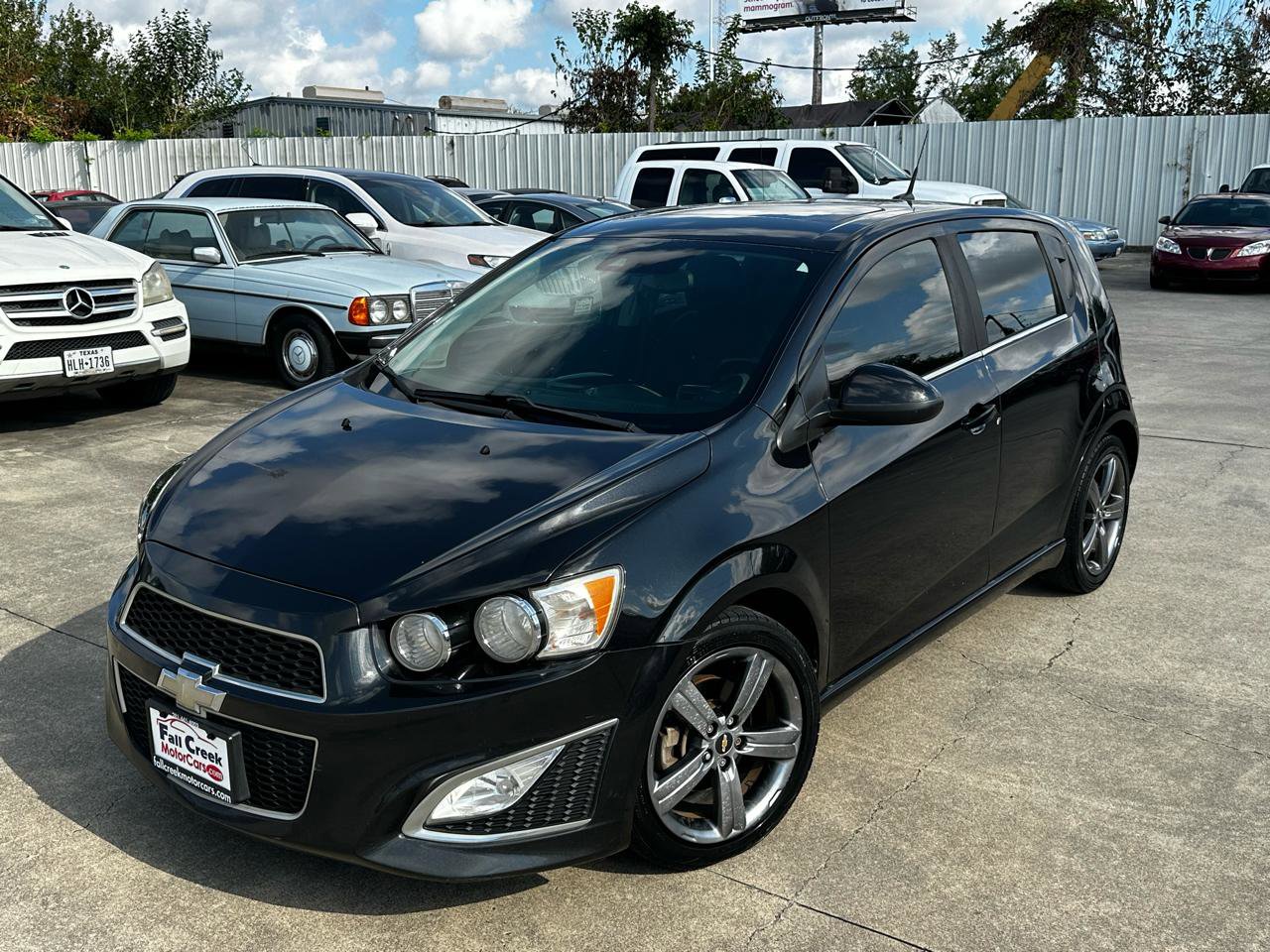 Used 2014 Chevrolet Sonic RS w/ Advanced Safety Package FWD image 9