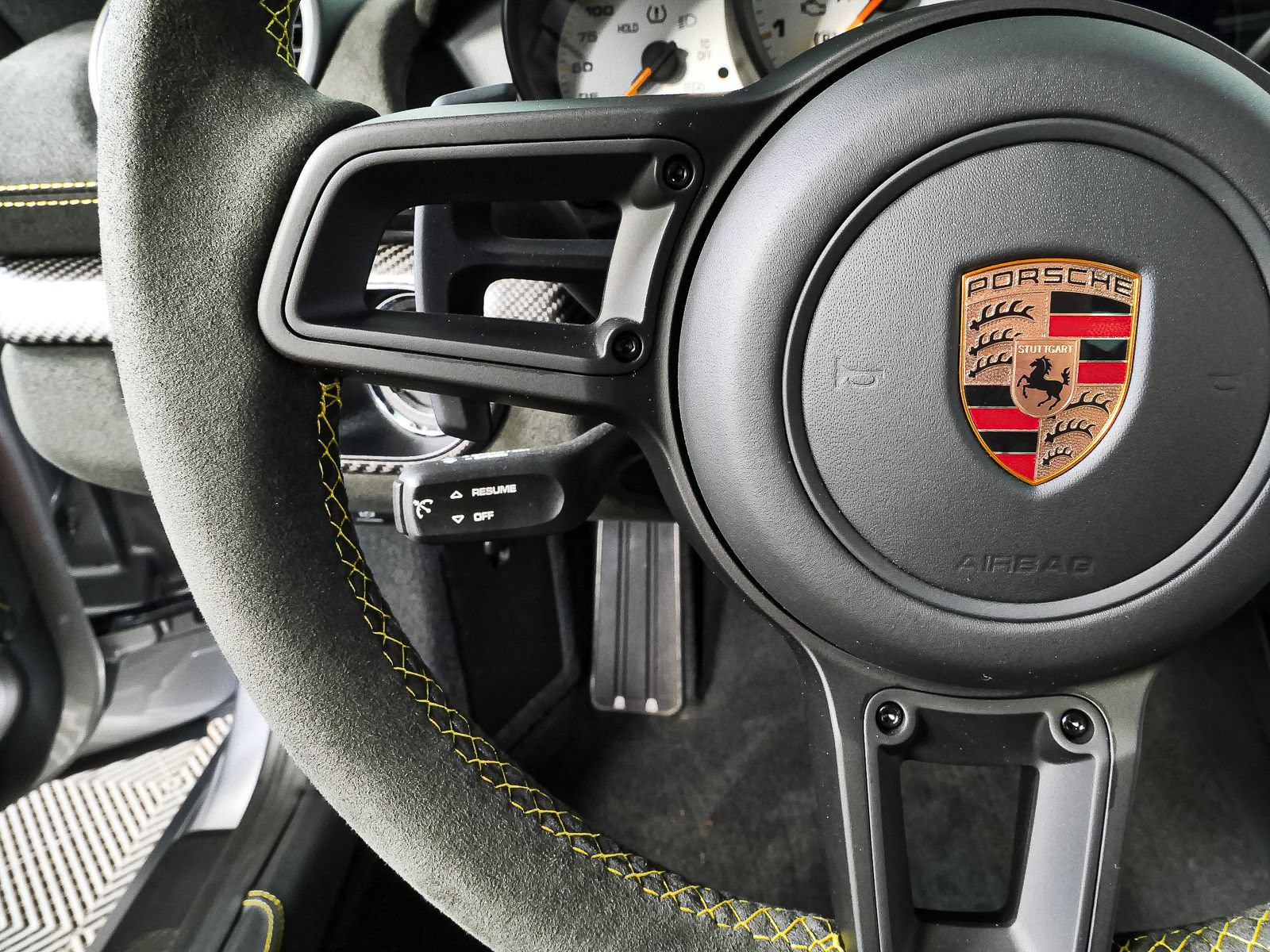 Certified 2025 Porsche 718 Boxster Spyder RS RWD image 11
