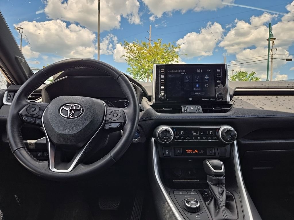 Used 2021 Toyota RAV4 XSE AWD/4WD image 41