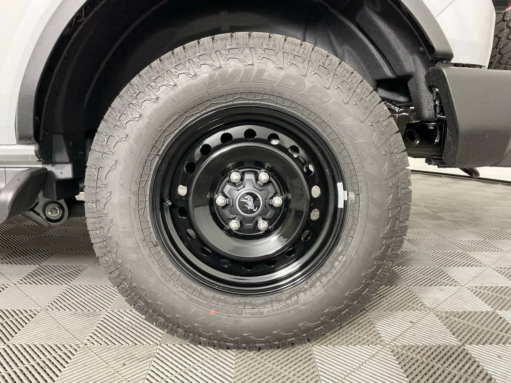 New 2026 Ford Bronco Outer Banks AWD/4WD image 10