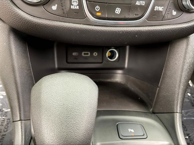 Certified 2022 Chevrolet Equinox LT FWD image 18