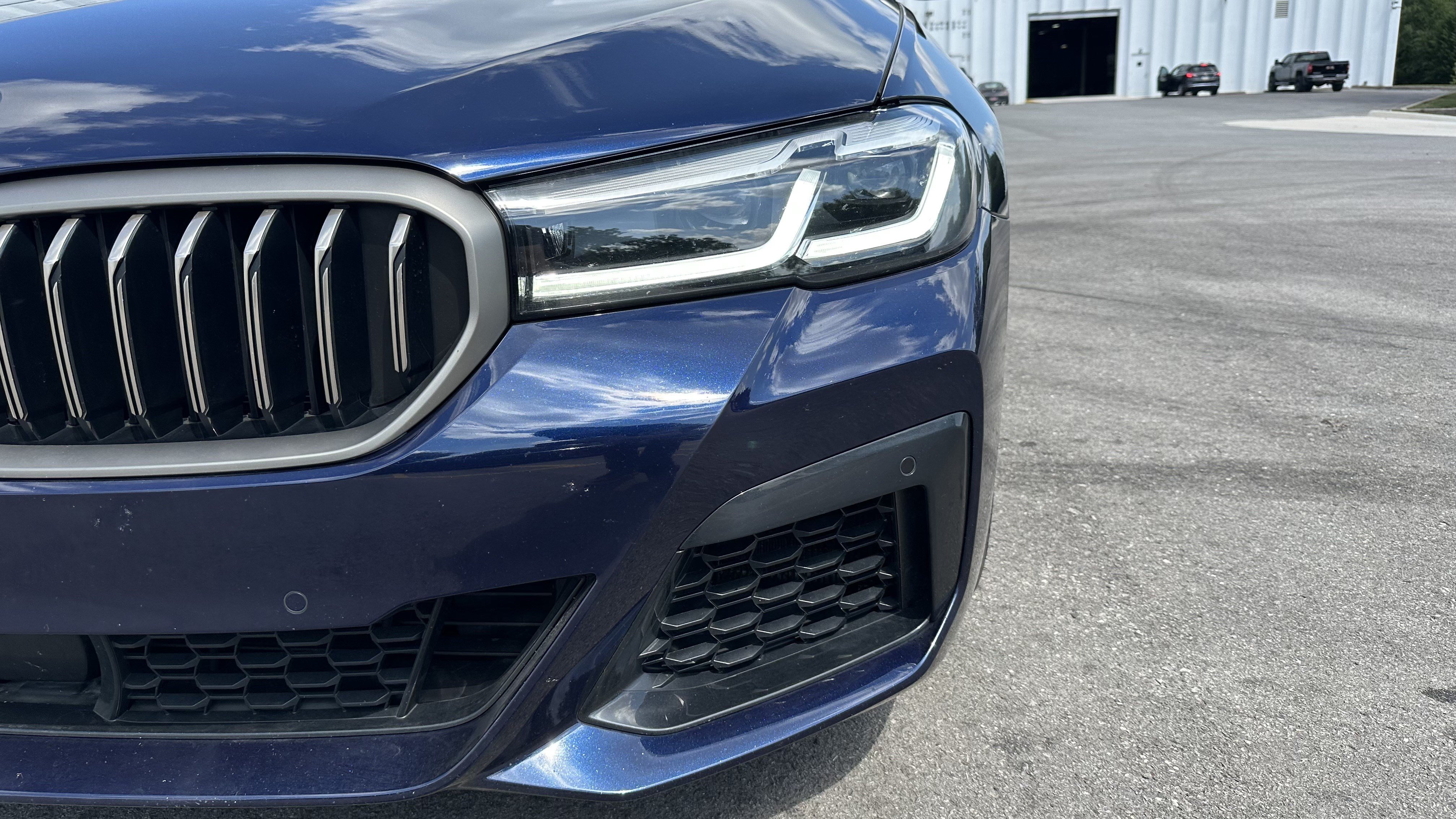 Certified 2023 BMW M550i xDrive w/ Executive Package AWD/4WD image 7
