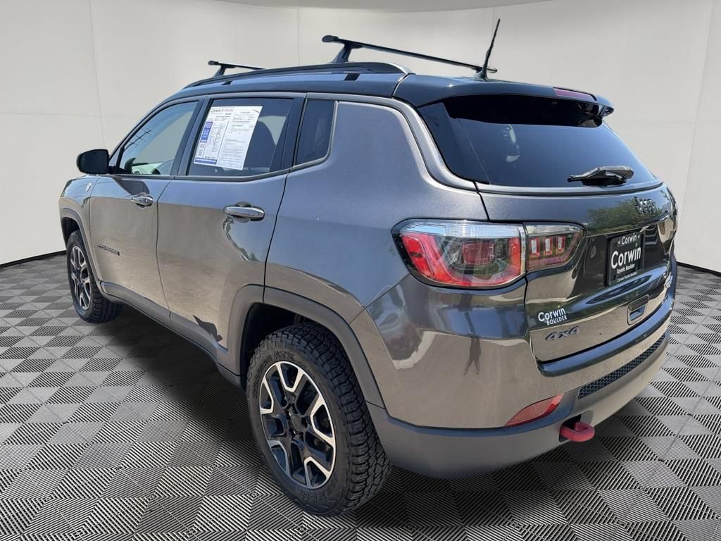 Used 2019 Jeep Compass Trailhawk w/ Leather Interior Group AWD/4WD image 5