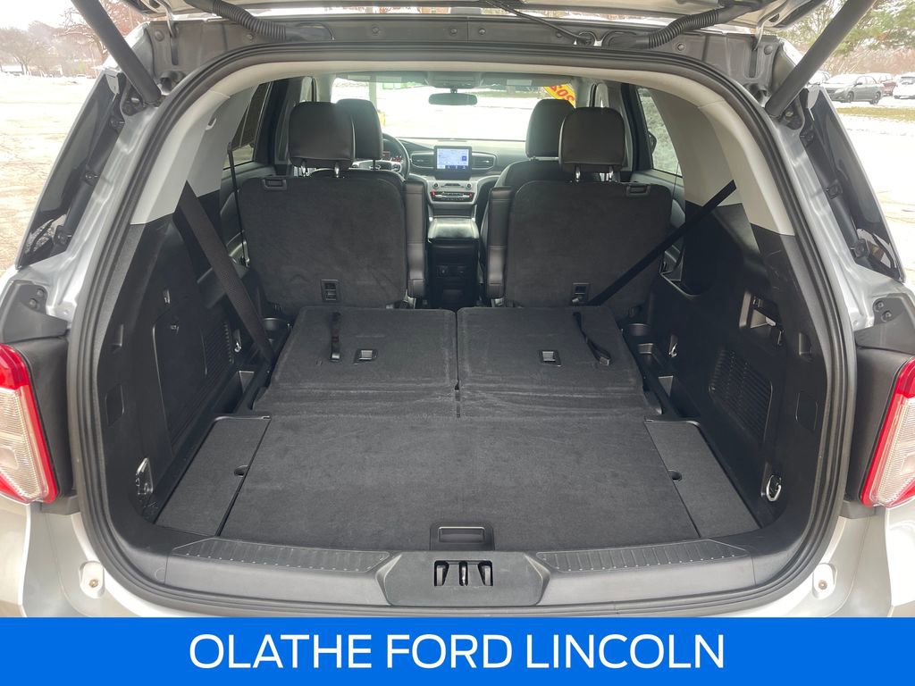 Used 2023 Ford Explorer XLT w/ Equipment Group 202A image 30
