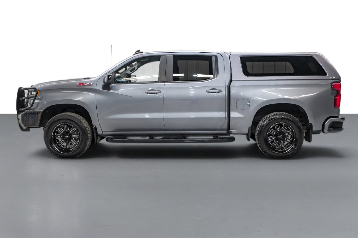 Used 2019 Chevrolet Silverado 1500 RST AWD/4WD image 9