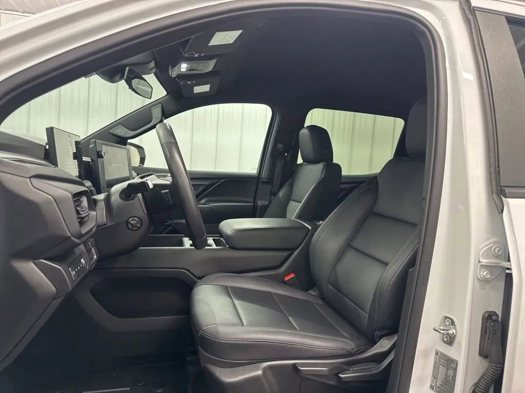Used 2025 Chevrolet Silverado EV W/T w/ WT Plus Package AWD/4WD image 10
