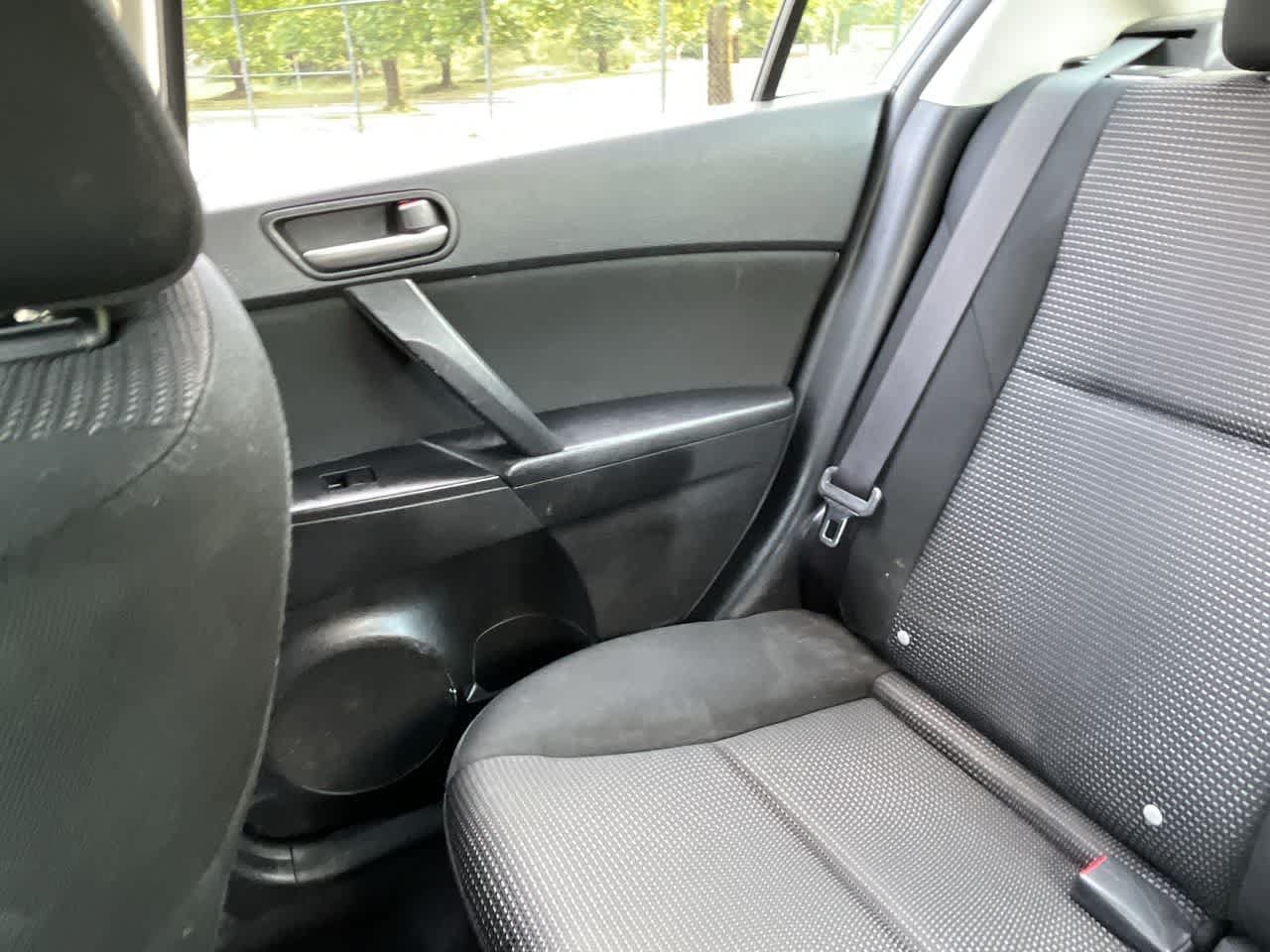 Used 2012 MAZDA MAZDA3 i Touring FWD image 14