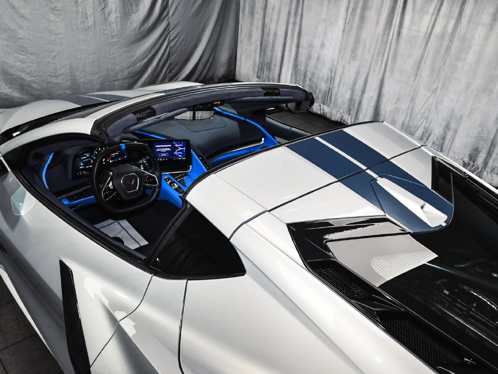 Used 2023 Chevrolet Corvette Stingray Premium Cpe w/ Body-Color Dual Roof Package RWD image 76