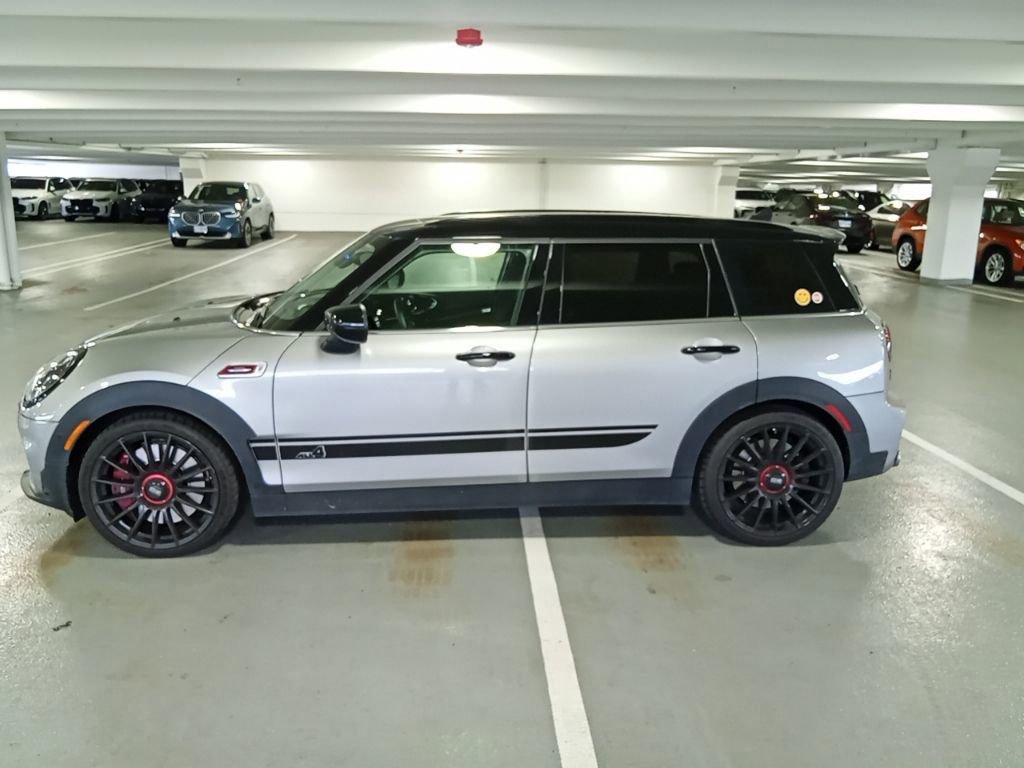 Used 2024 MINI Cooper Clubman John Cooper Works image 2