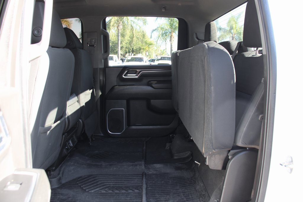 Used 2024 Chevrolet Silverado 2500 LT image 32