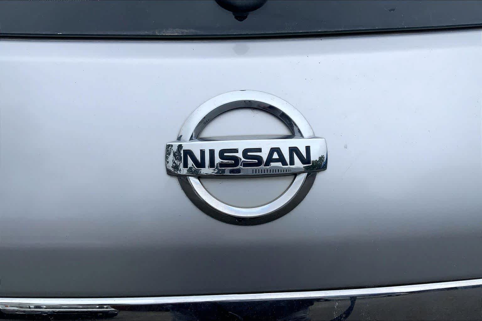 Used 2013 Nissan Rogue S FWD image 29