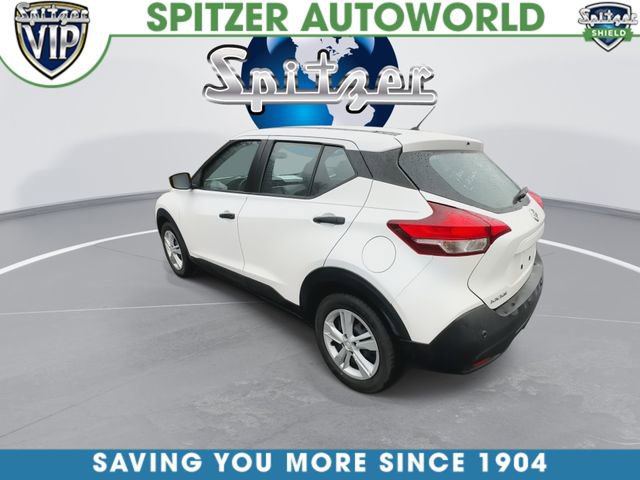 Used 2020 Nissan Kicks S image 7