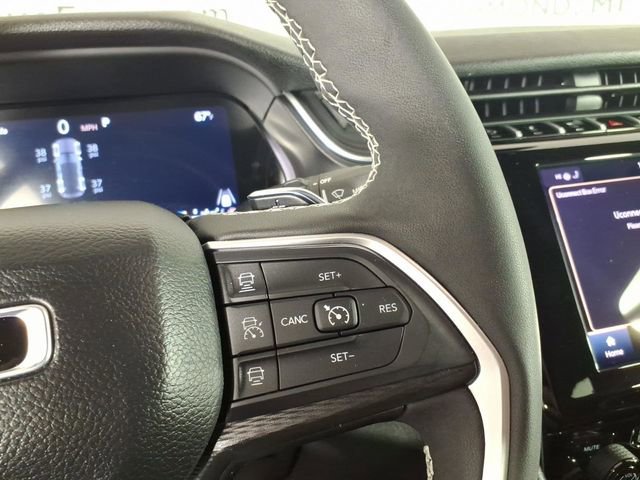 Used 2024 Jeep Grand Cherokee Altitude image 14