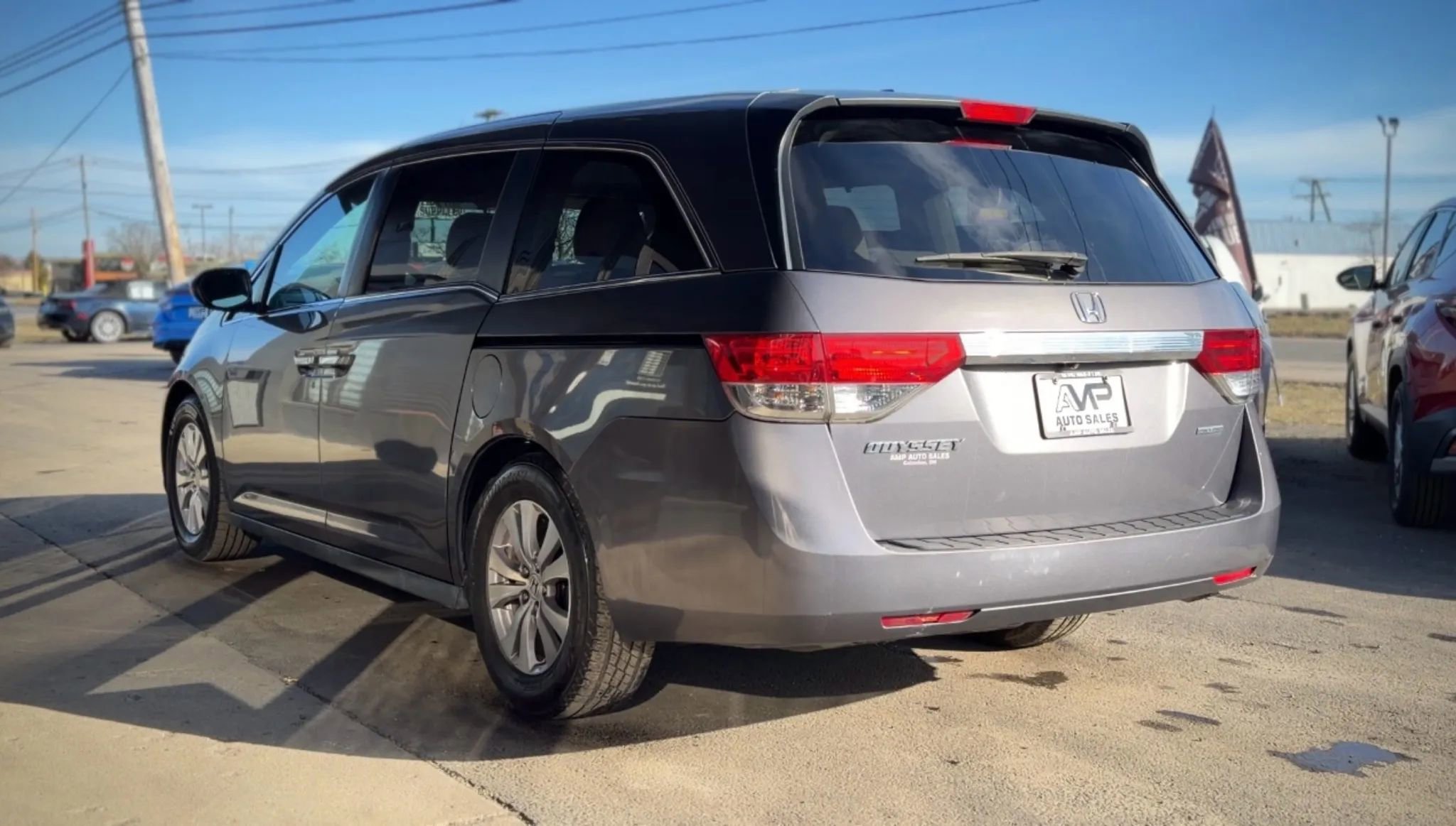 Used 2016 Honda Odyssey SE image 4