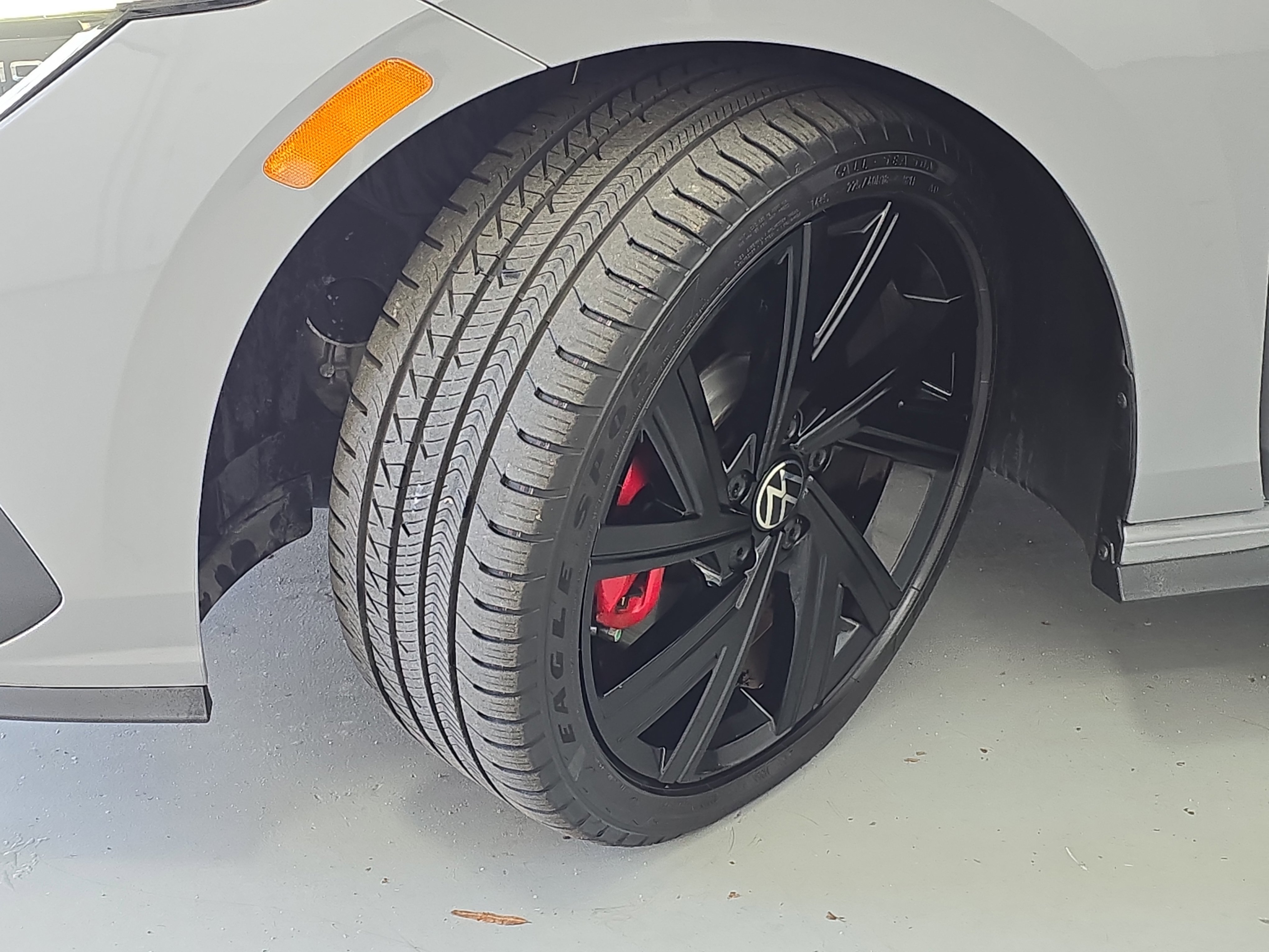 Used 2023 Volkswagen GTI SE image 31