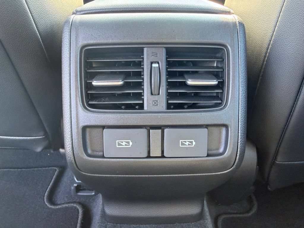 Used 2022 Honda Accord Touring image 16