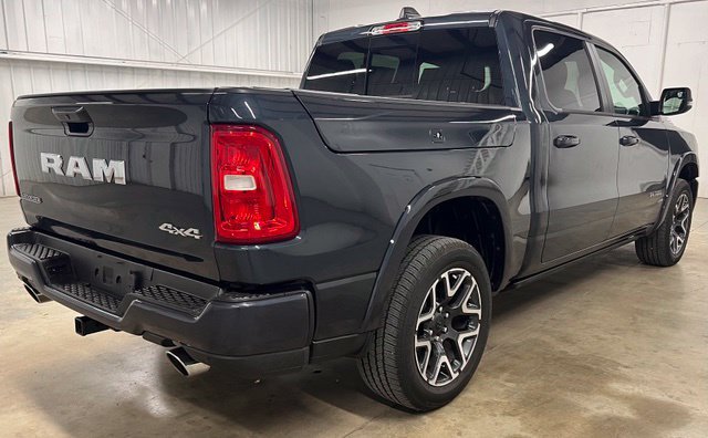 Used 2026 RAM 1500 Laramie AWD/4WD image 6