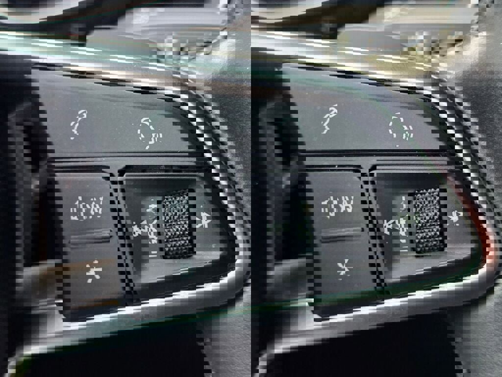 Used 2017 Audi TT 2.0T w/ Technology Package image 33