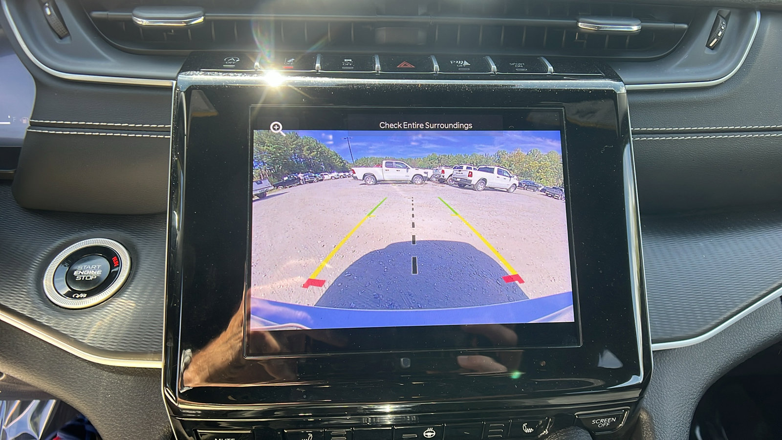 Certified 2024 Jeep Grand Cherokee L Laredo image 35