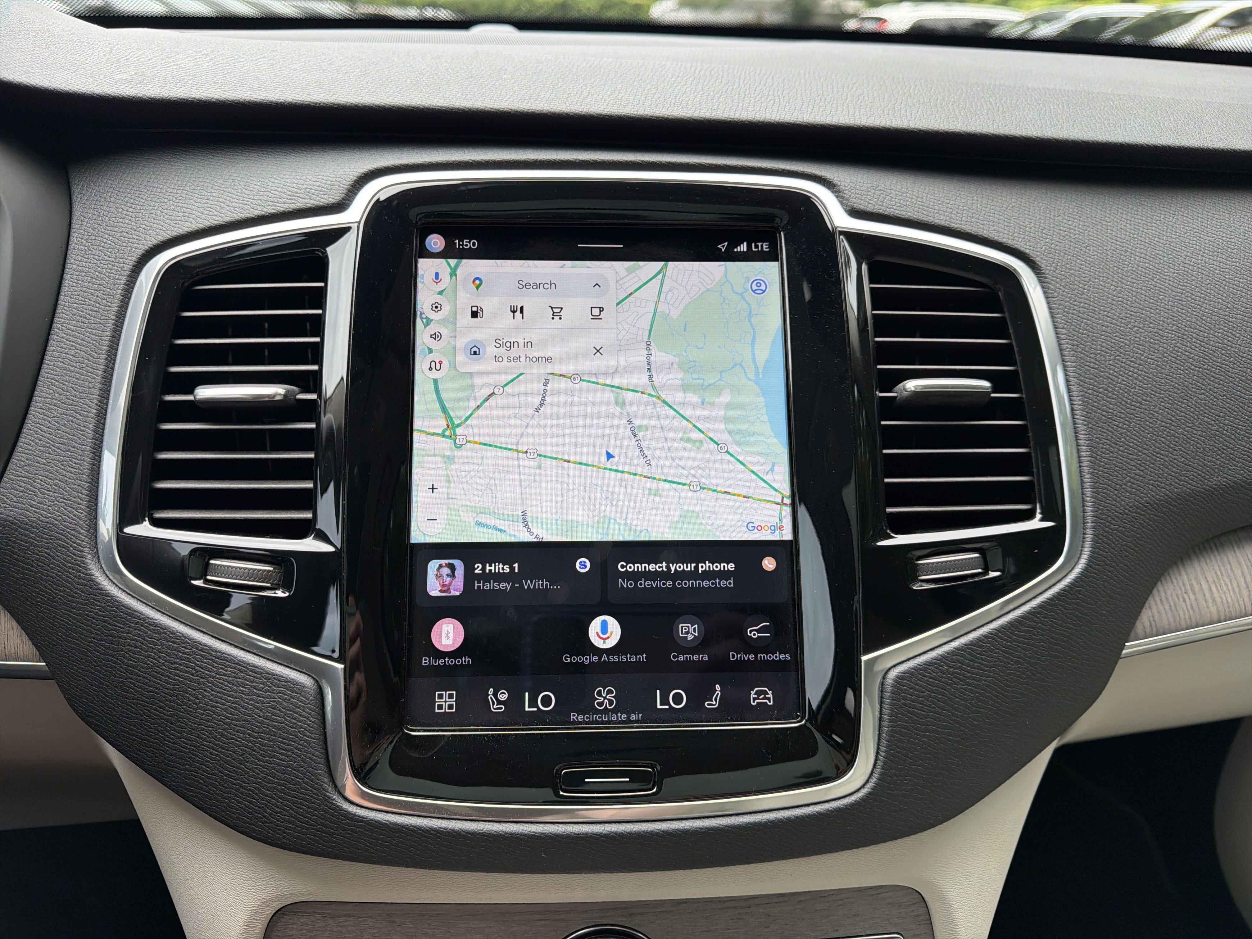 Certified 2023 Volvo XC90 B5 Plus AWD/4WD image 24