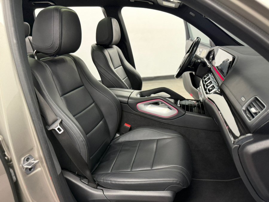 Used 2022 Mercedes-Benz GLS 450 4MATIC image 40