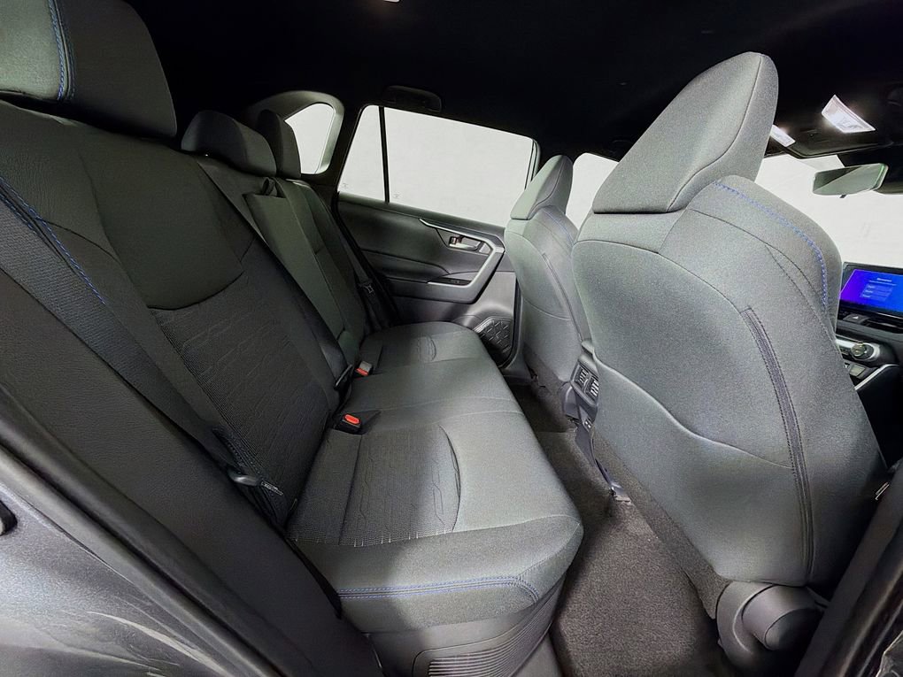 Used 2024 Toyota RAV4 SE AWD/4WD image 30