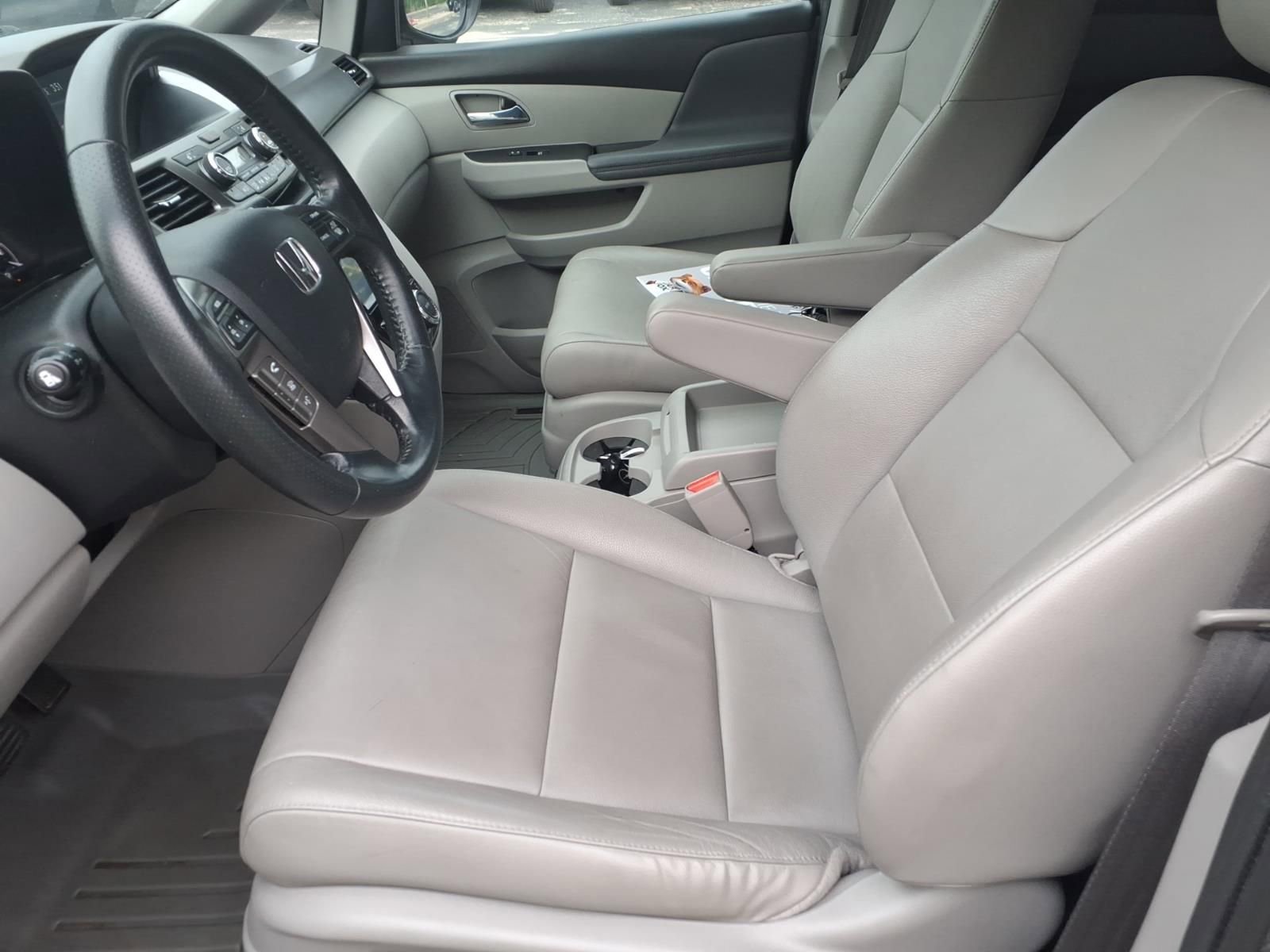 Used 2016 Honda Odyssey EX-L image 17