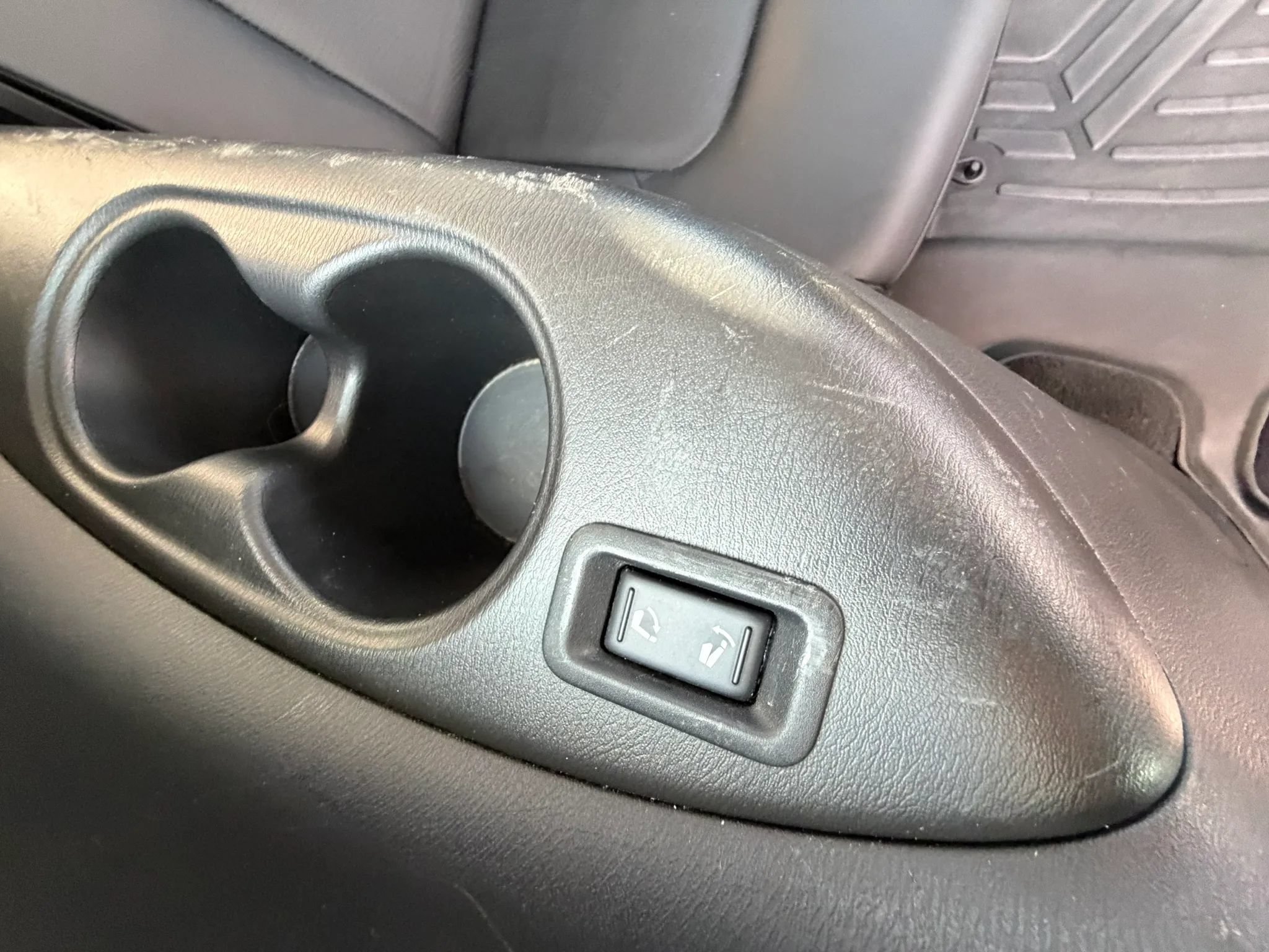 Used 2018 Nissan Armada SL w/ Moonroof Package AWD/4WD image 39