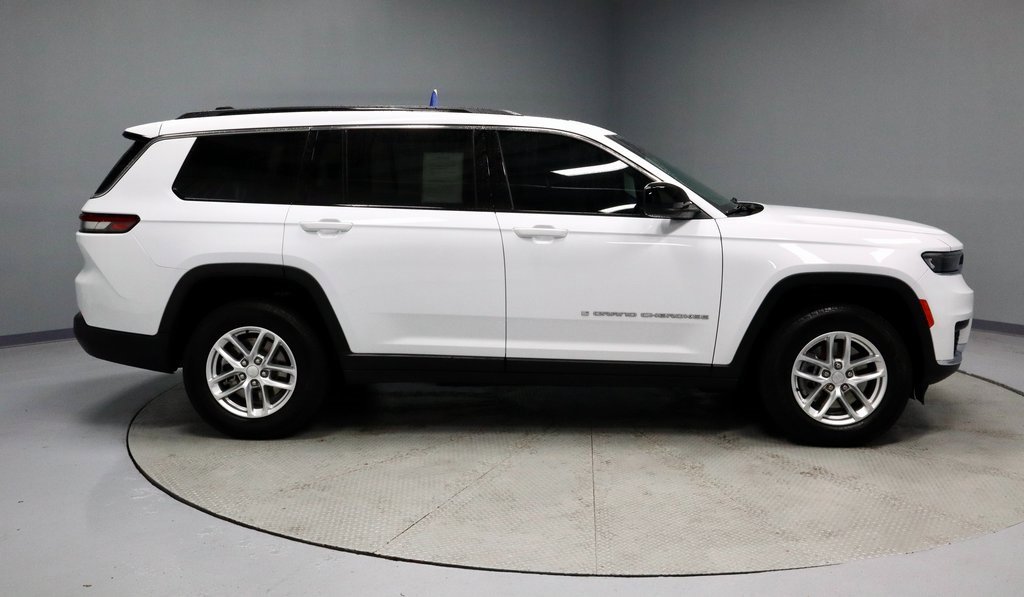Used 2025 Jeep Grand Cherokee L Laredo w/ Luxury Tech Group I image 6