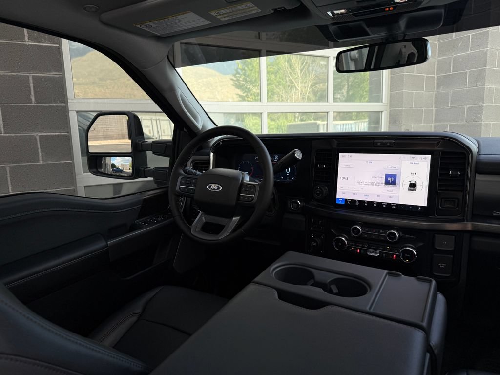Used 2026 Ford F350 Lariat w/ Black Appearance Package AWD/4WD image 46