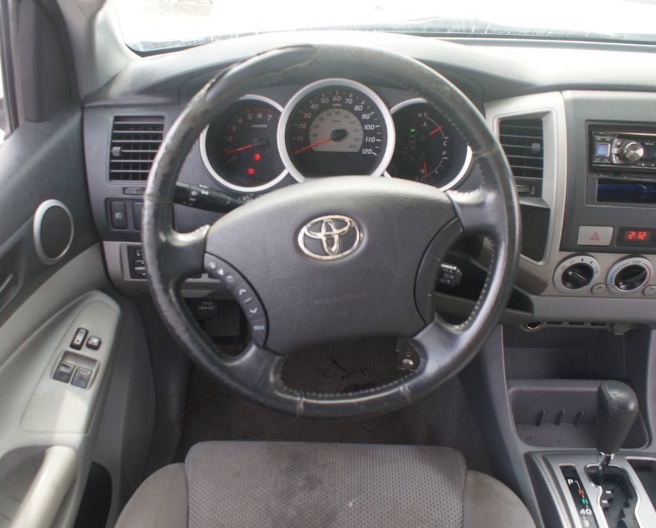 Used 2009 Toyota Tacoma PreRunner RWD image 5