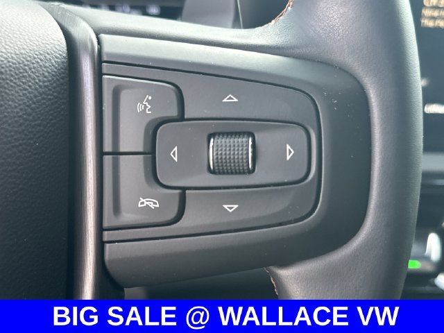 Used 2025 GMC Sierra 1500 AT4 w/ Technology Package AWD/4WD image 18