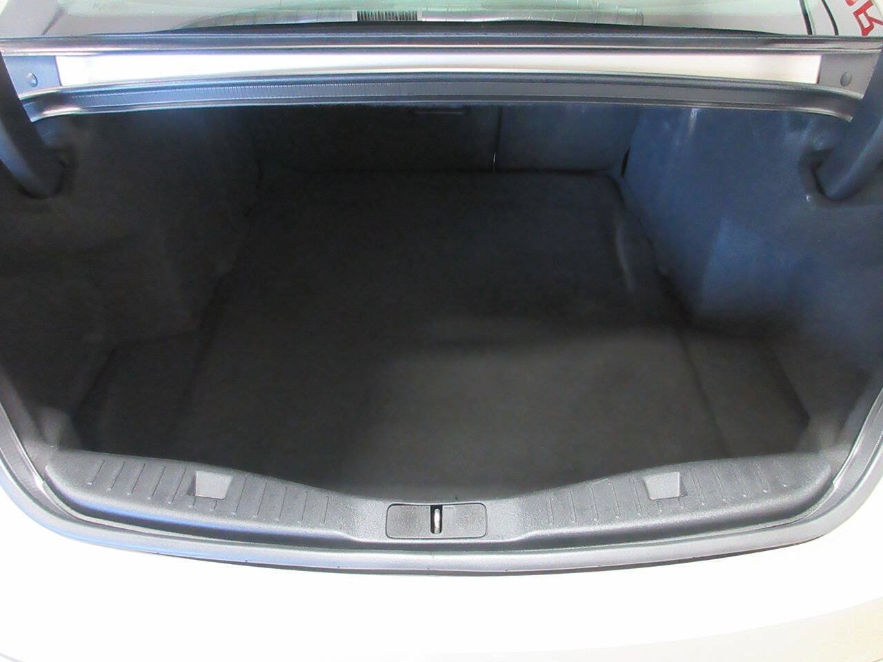 Used 2017 Lincoln MKZ Select AWD/4WD image 23