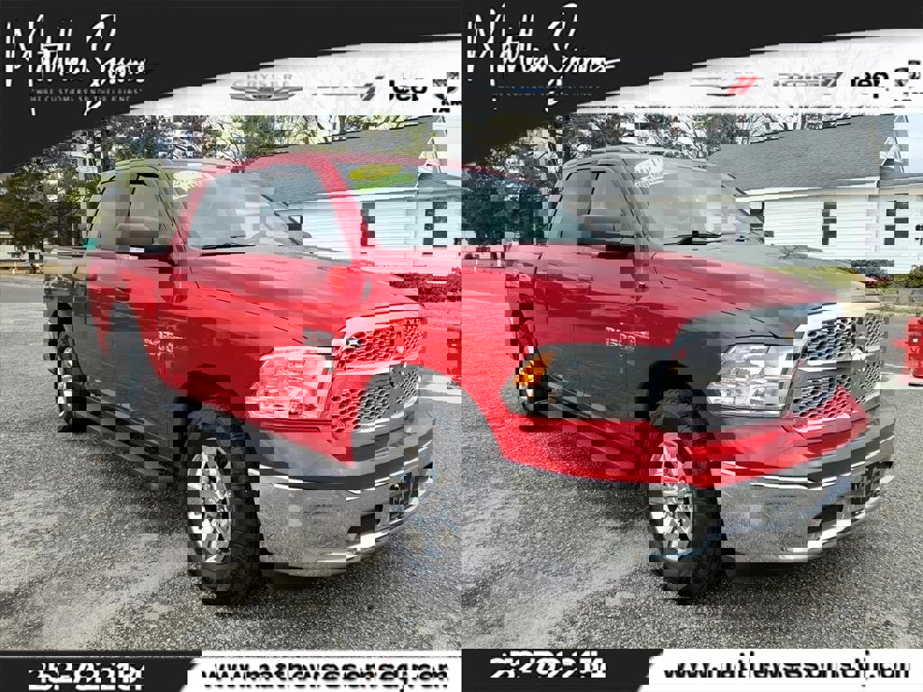 Used 2019 RAM 1500 Classic SLT w/ Luxury Group image 1