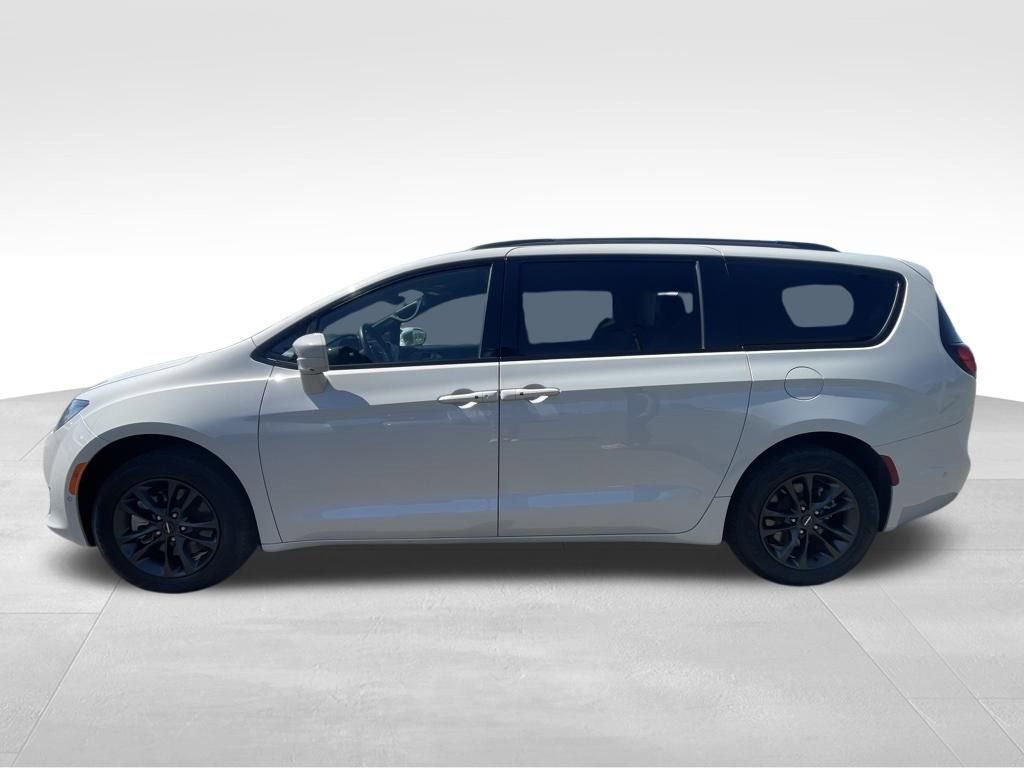 Used 2020 Chrysler Pacifica Touring-L w/ Advanced Safetytec Group image 21