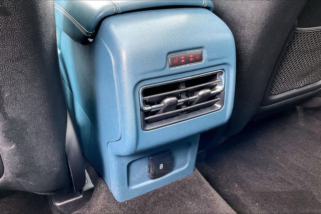 Used 2020 Lincoln Corsair Reserve w/ Elements Package image 10