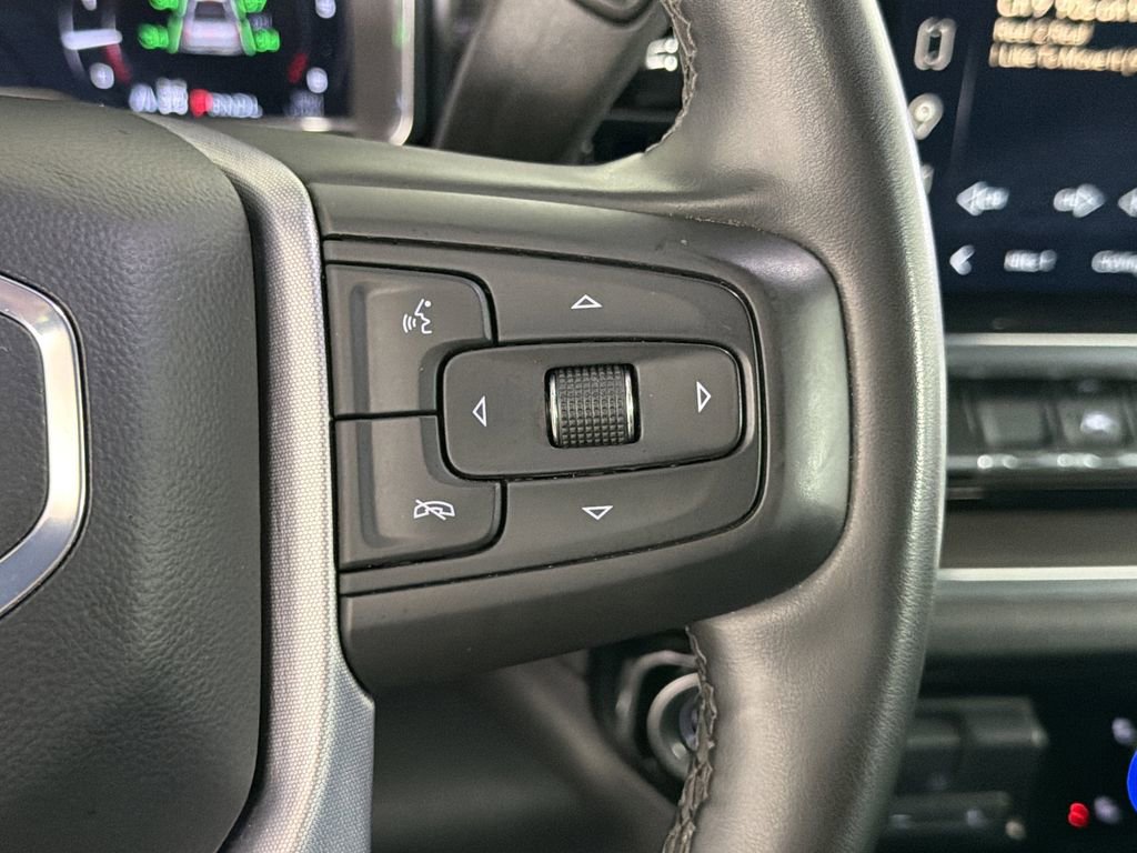 Used 2025 GMC Sierra 1500 SLT image 25