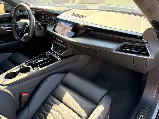 Used 2024 Audi RS e-tron GT w/ Carbon Performance Package AWD/4WD image 14